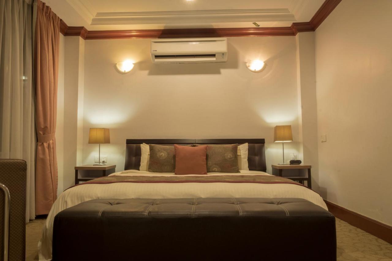 The Regency Scholar'S Inn Kuala Lumpur Esterno foto